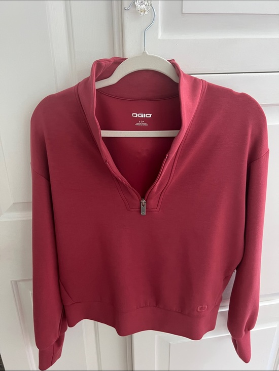 OGIO Tops - OGIO Women's Maroon 1/4-Zip Pullover